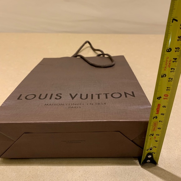 Louis Vuitton shopping bag - Picture 11 of 11